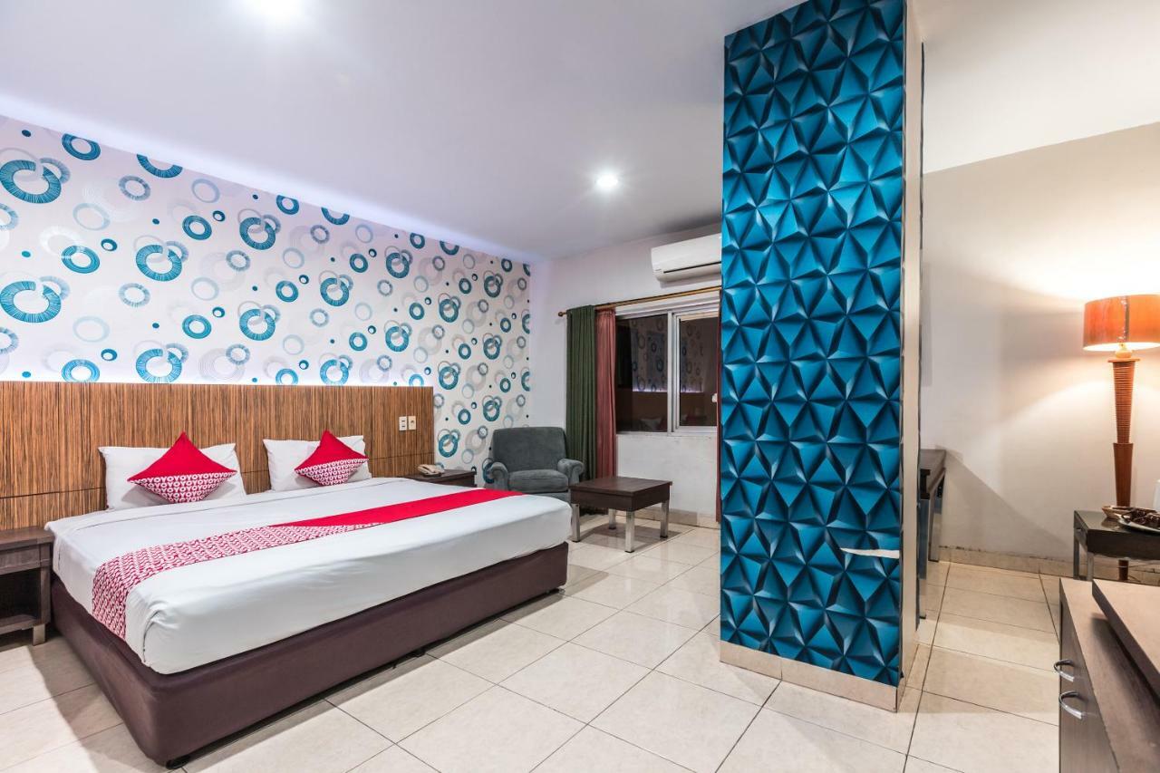 Oyo 1475 Alia Matraman Syariah Near Rs Premier Jatinergara Hotel Jakarta Ngoại thất bức ảnh