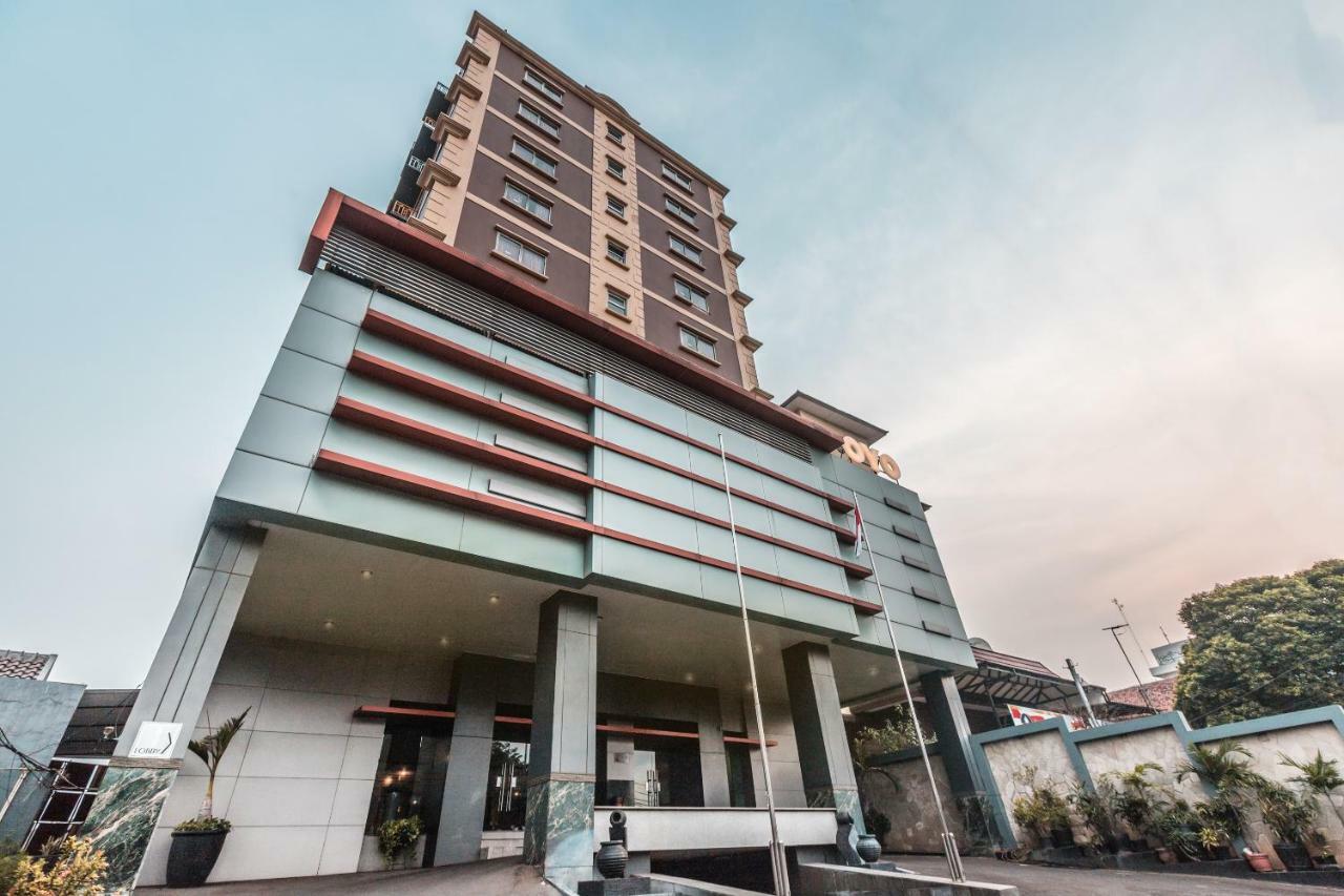 Oyo 1475 Alia Matraman Syariah Near Rs Premier Jatinergara Hotel Jakarta Ngoại thất bức ảnh