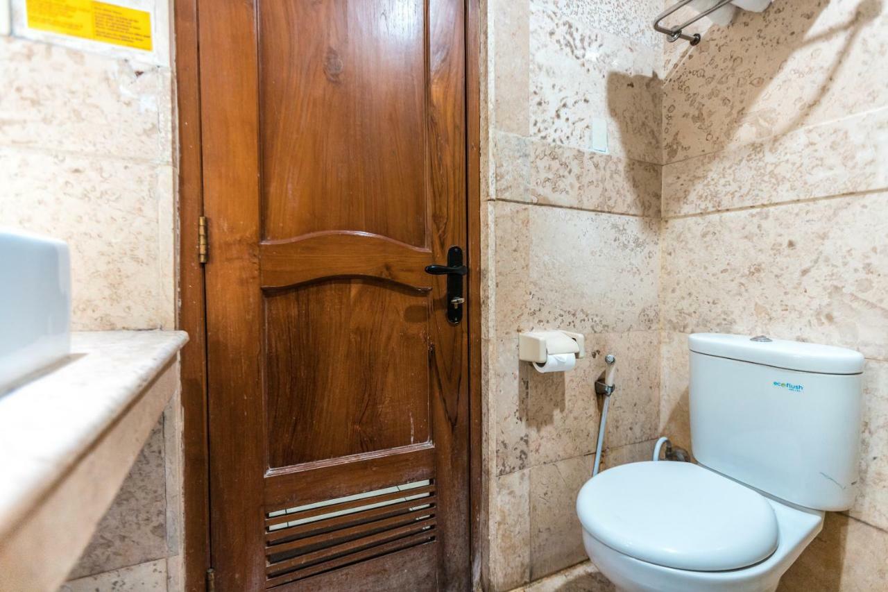 Oyo 1475 Alia Matraman Syariah Near Rs Premier Jatinergara Hotel Jakarta Ngoại thất bức ảnh